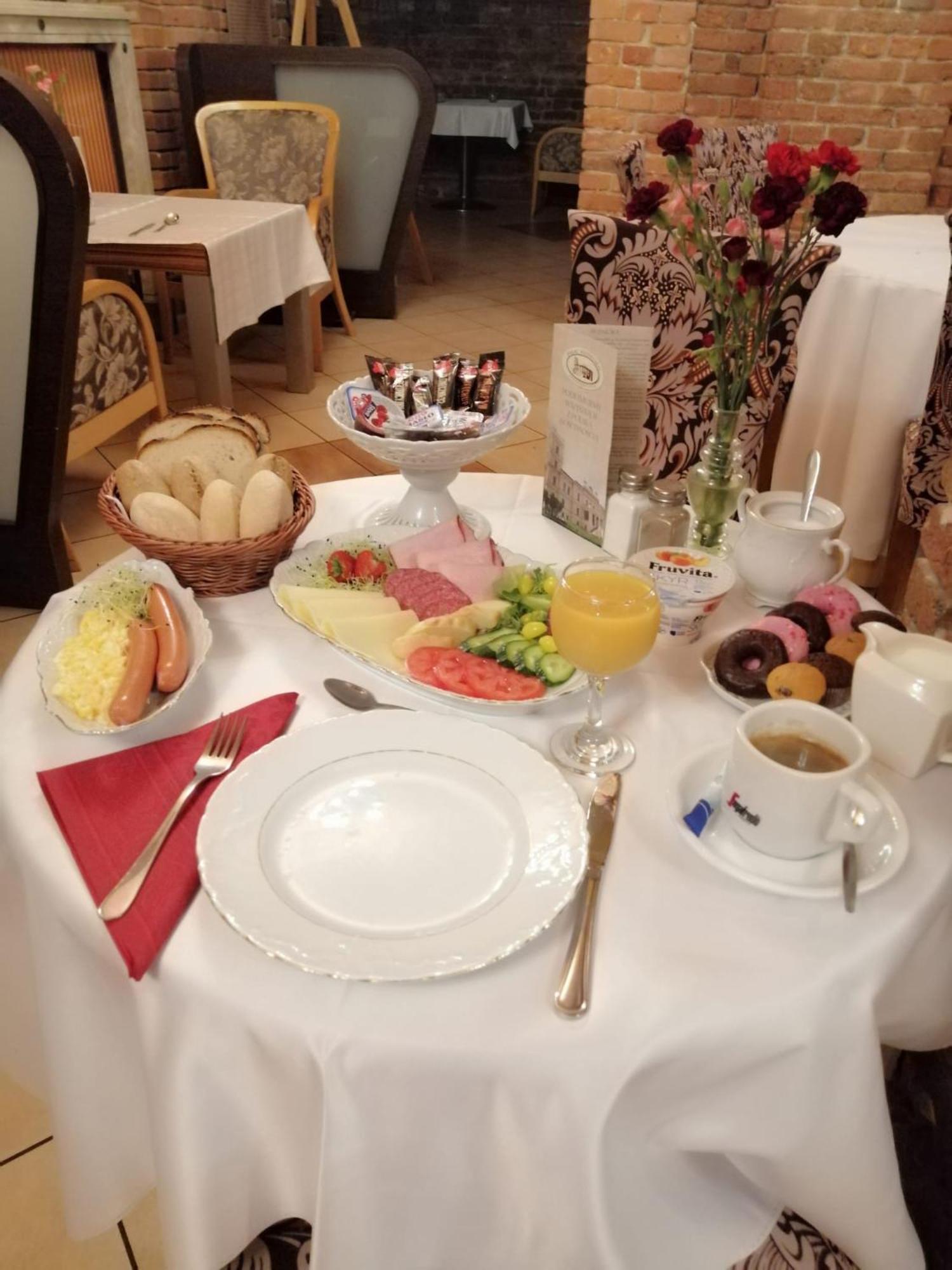 Hotell Palac Biedrusko